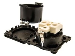 BBA Prise Schuko 230 Volts 4 BBA Prise Schuko 230 Volts -Magasin Obelink 382757 382757 images other bba 230 volt schuko contactdoos zwart 3 ecommerce